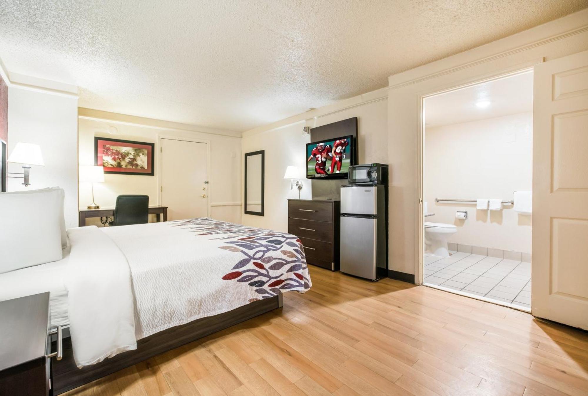 Red Roof Inn North Dallas - Park Central Ngoại thất bức ảnh