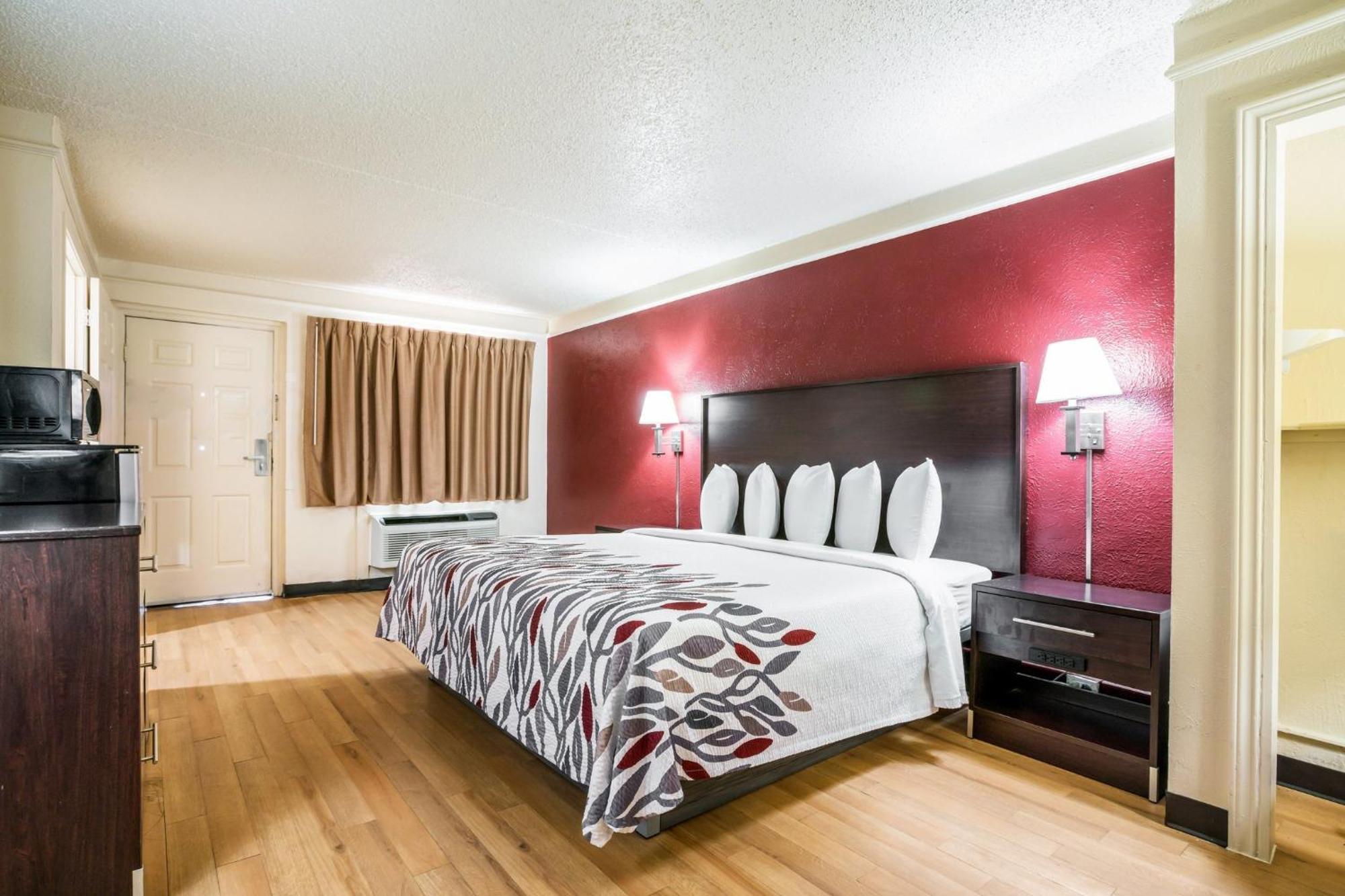 Red Roof Inn North Dallas - Park Central Ngoại thất bức ảnh