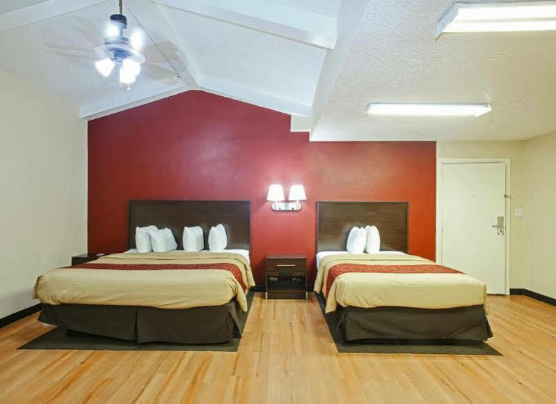 Red Roof Inn North Dallas - Park Central Ngoại thất bức ảnh