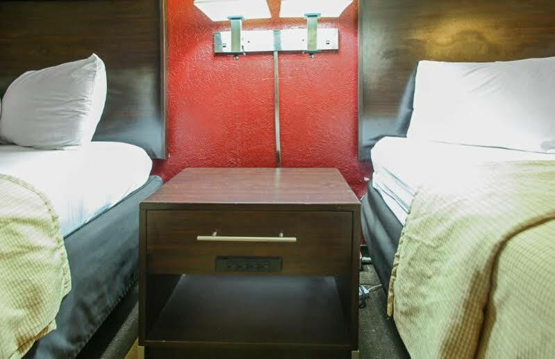 Red Roof Inn North Dallas - Park Central Ngoại thất bức ảnh